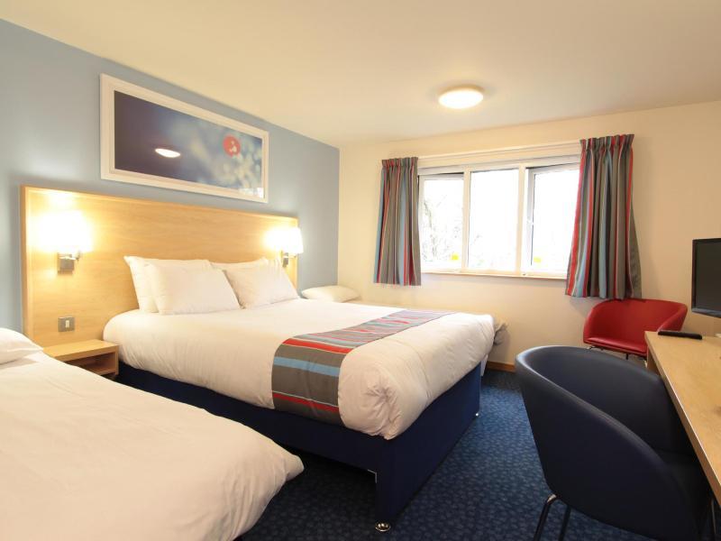 Travelodge Worcester Bagian luar foto