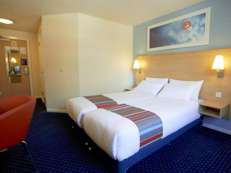 Travelodge Worcester Bagian luar foto